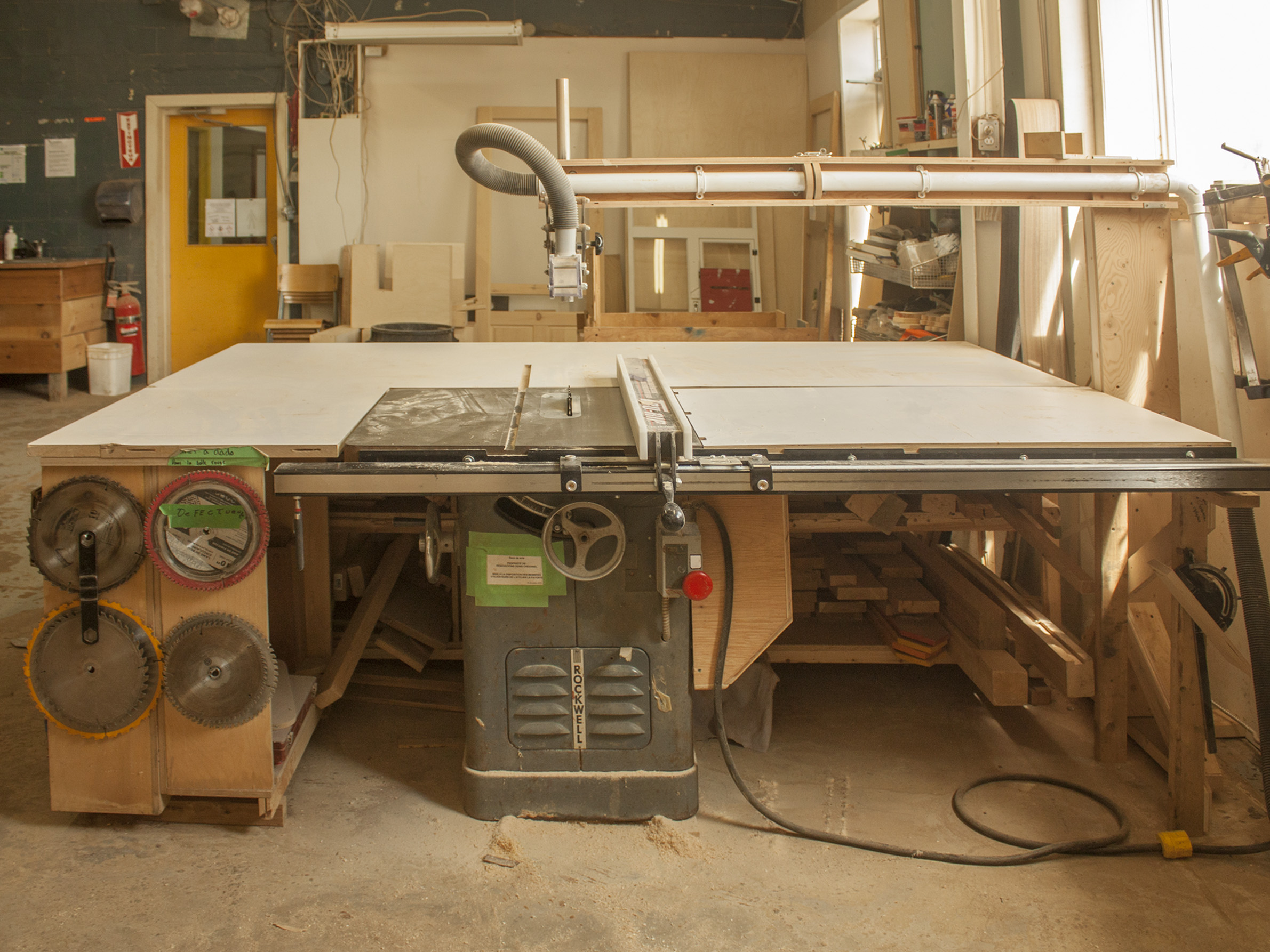 Machines & Outils disponibles dans notre atelier bois - Ateliers